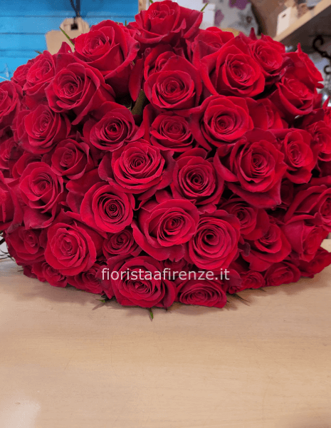 Mazzo rose rosse 80 cm