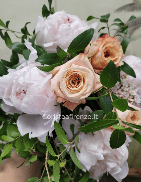 Bouquet peonie e rose 